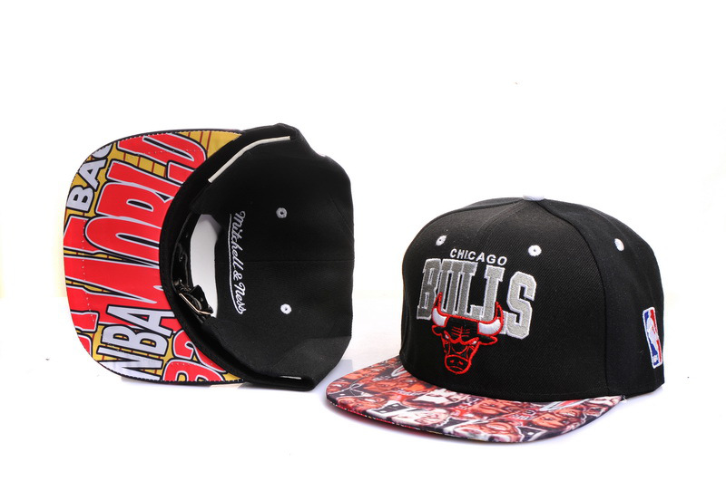 NBA Chicago Bulls M&N Strapback Hat id32